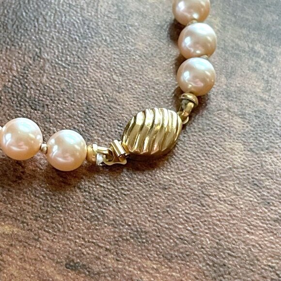 Vintage Marvella Faux Pearl Bracelet Gold Tone Slide Clasp 7" Knotted Preppy - Picture 4 of 7